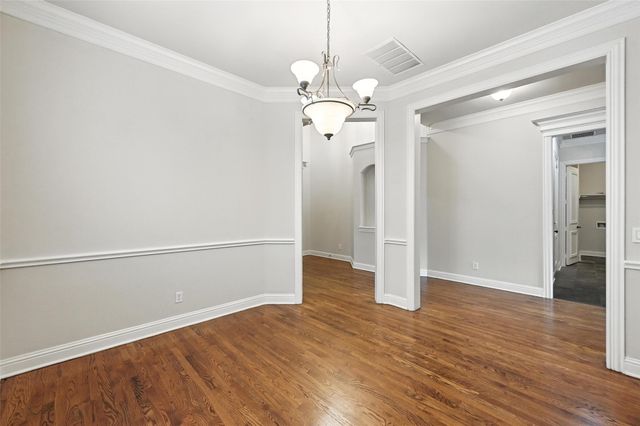 6115 Belmont Avenue, Dallas, TX 75214