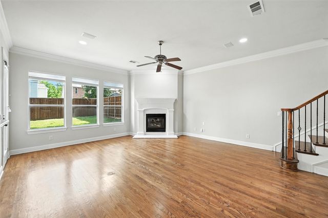 6115 Belmont Avenue, Dallas, TX 75214