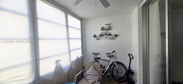 2999 NW 48th Ave 246, Lauderdale Lakes, FL 33313