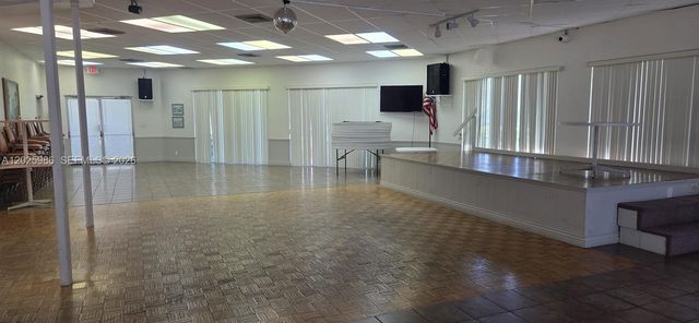 2999 NW 48th Ave 246, Lauderdale Lakes, FL 33313