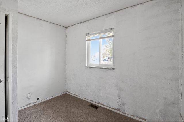 3302 Wellington Avenue, Indianapolis, IN 46226