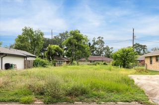 2207 Nina Lee Lane, Houston, TX 77018