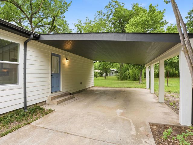 706 Emery Street, Denton, TX 76201