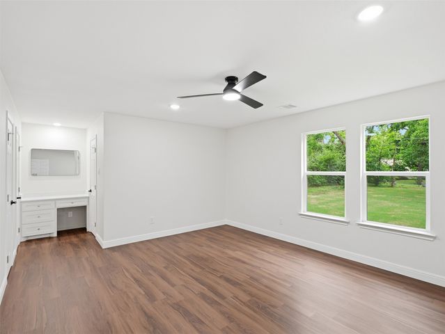 706 Emery Street, Denton, TX 76201
