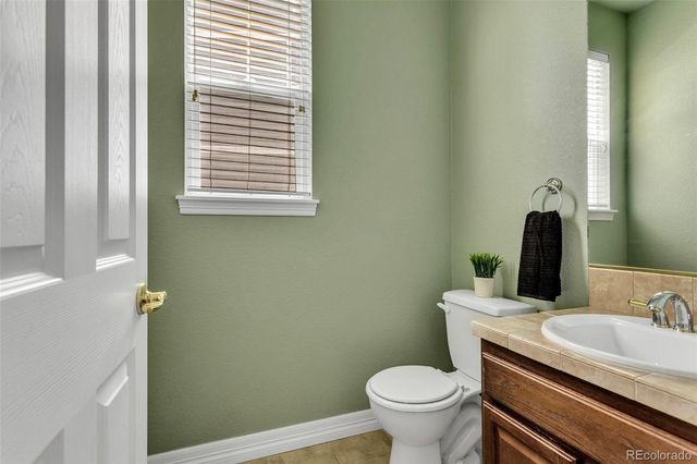 22245 E Glasgow Place, Aurora, CO 80016