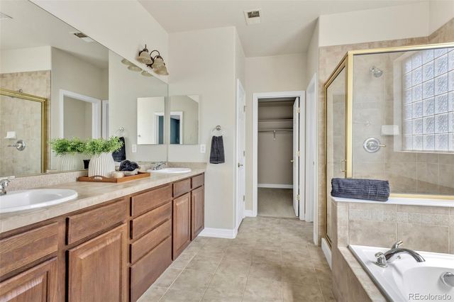 22245 E Glasgow Place, Aurora, CO 80016