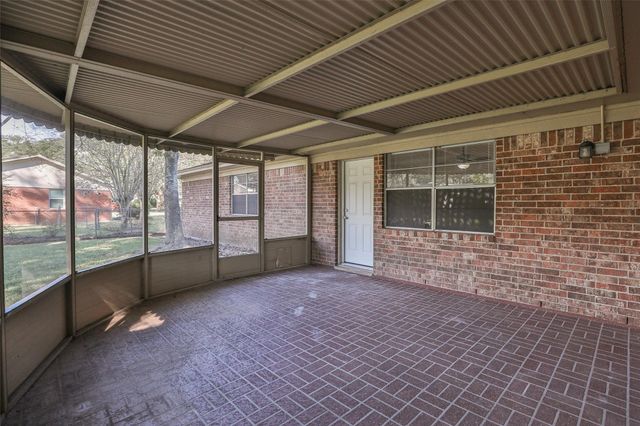 606 Venice Street, Sugar Land, TX 77478