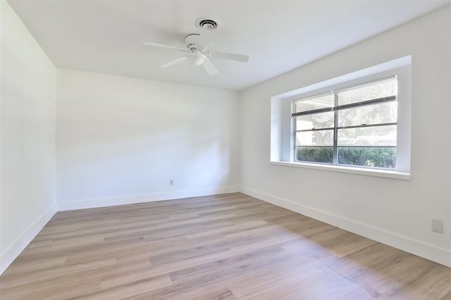 606 Venice Street, Sugar Land, TX 77478