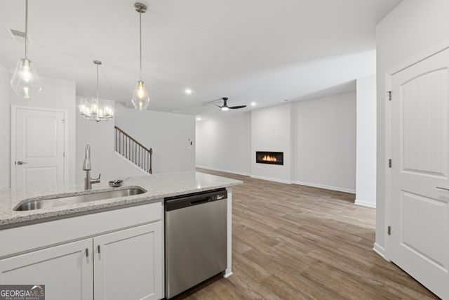 3672 PARKWAY JAMES Drive, Snellville, GA 30039