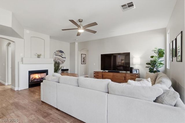 10240 Glen Ora Avenue, Las Vegas, NV 89134