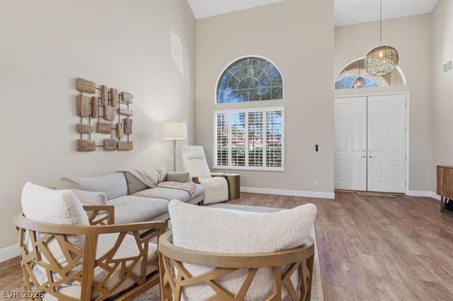 10240 Glen Ora Avenue, Las Vegas, NV 89134