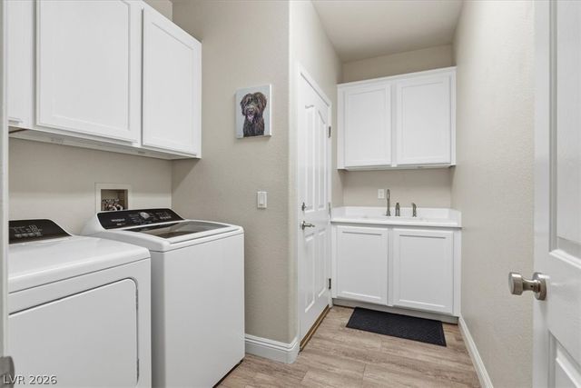 10240 Glen Ora Avenue, Las Vegas, NV 89134