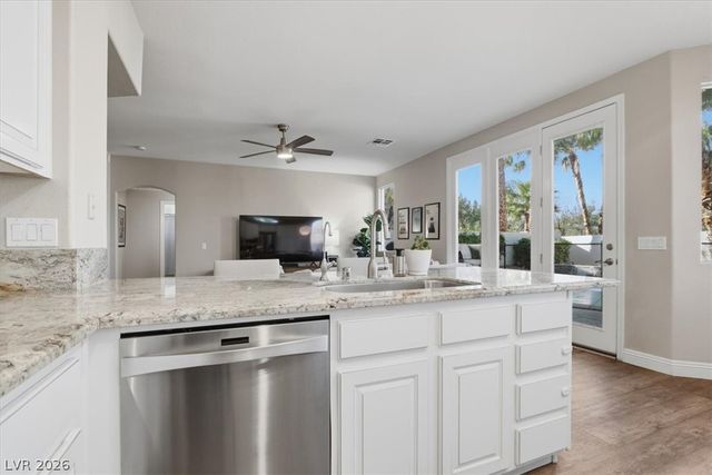 10240 Glen Ora Avenue, Las Vegas, NV 89134