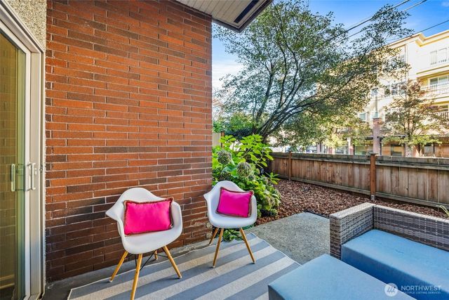 2301 NE 65th Street #202, Seattle, WA 98115