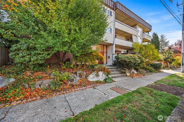 2301 NE 65th Street #202, Seattle, WA 98115