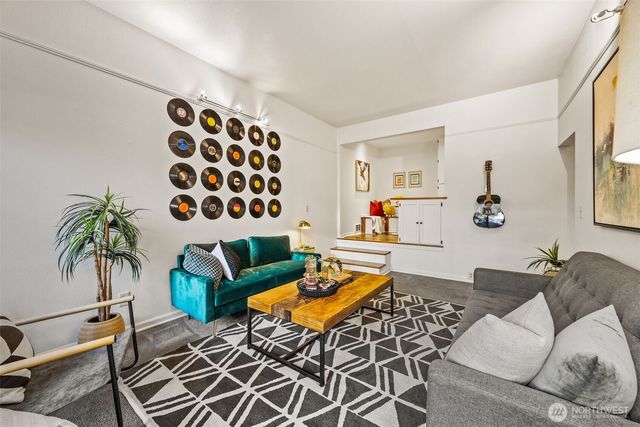 2301 NE 65th Street #202, Seattle, WA 98115