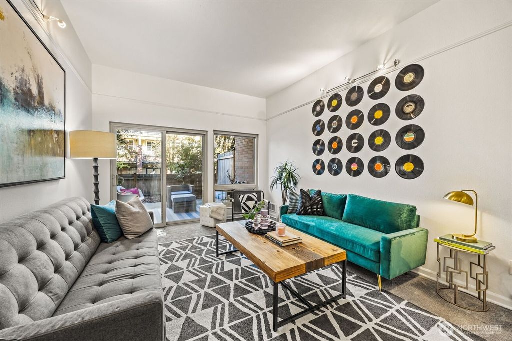 2301 NE 65th Street #202, Seattle, WA 98115