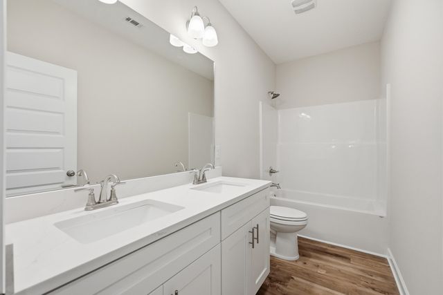 6116 Clover Street, Crestview, FL 32539