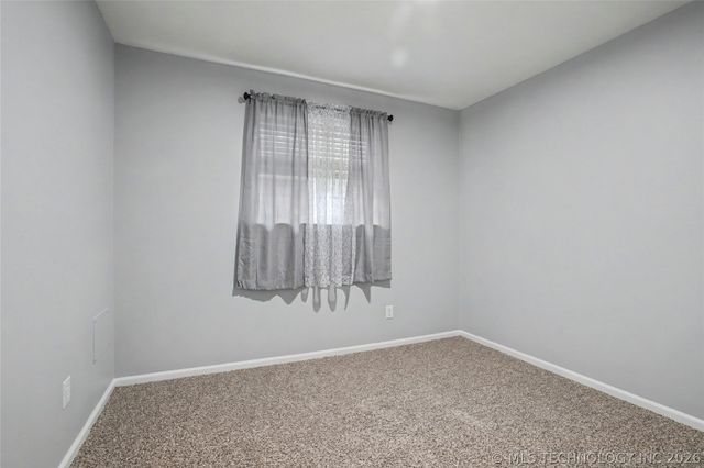 630 S 105th East Place, Tulsa, OK 74128