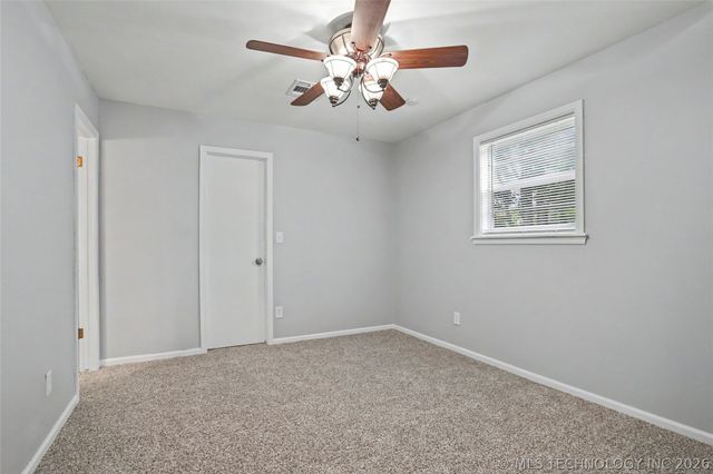 630 S 105th East Place, Tulsa, OK 74128