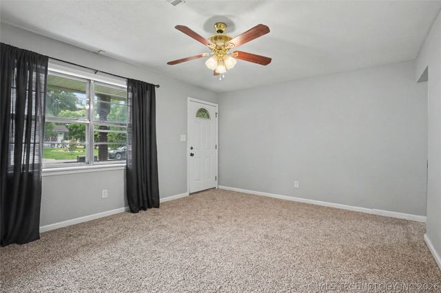 630 S 105th East Place, Tulsa, OK 74128