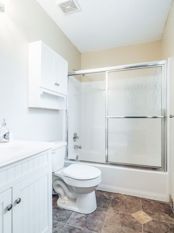 7 Claypole Lane, Bella Vista, AR 72715
