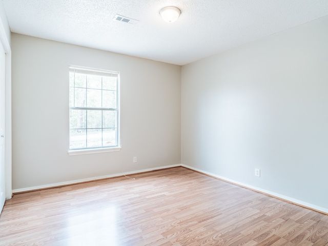 7 Claypole Lane, Bella Vista, AR 72715