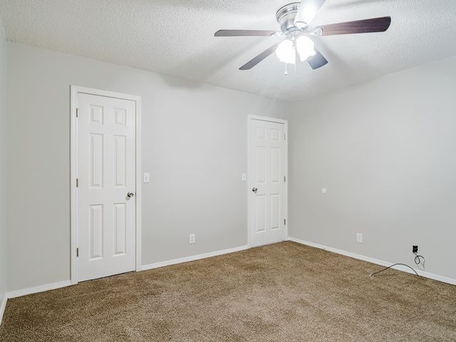 7 Claypole Lane, Bella Vista, AR 72715
