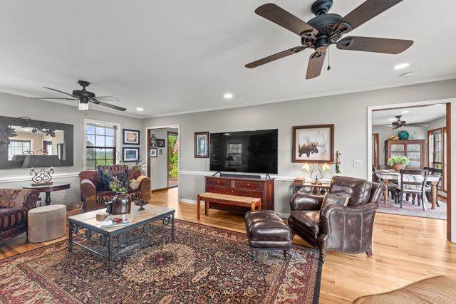 2370 Pulaski Hwy, Fayetteville, TN 37334