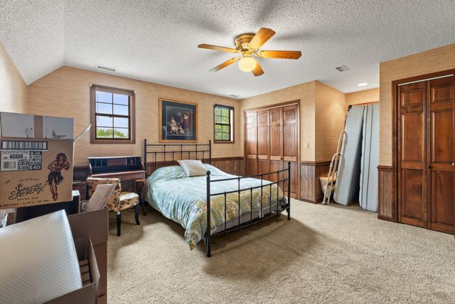 2370 Pulaski Hwy, Fayetteville, TN 37334