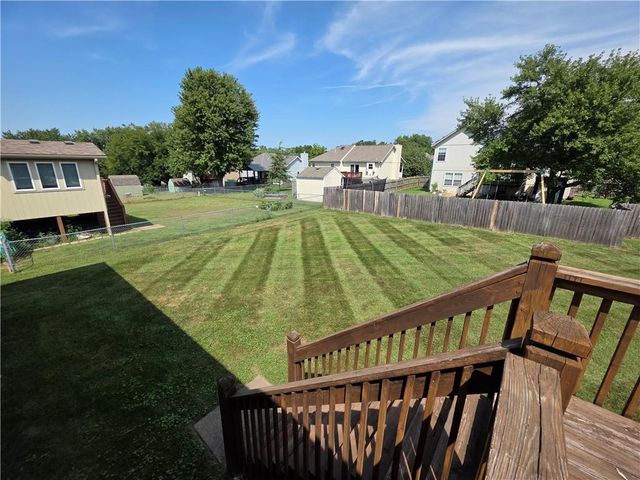 404 Blue Grass Drive, Raymore, MO 64083