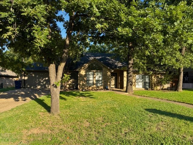 124 Brushy Mound Road, Burleson, TX 76028