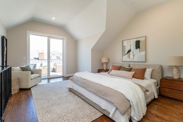 15 Tanglewood D, Boston, MA 02124