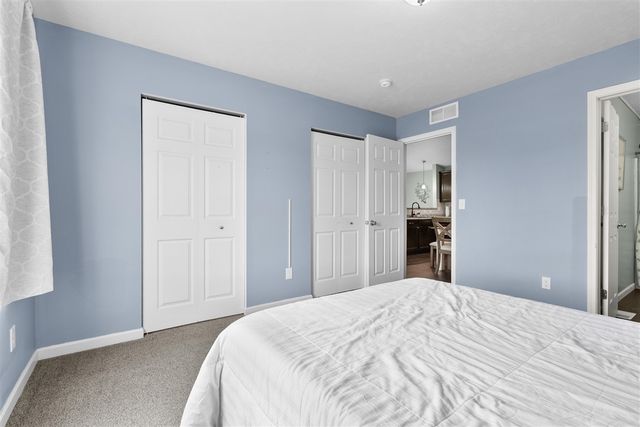 1630 Tea Pond Court, Vicksburg, MI 49097