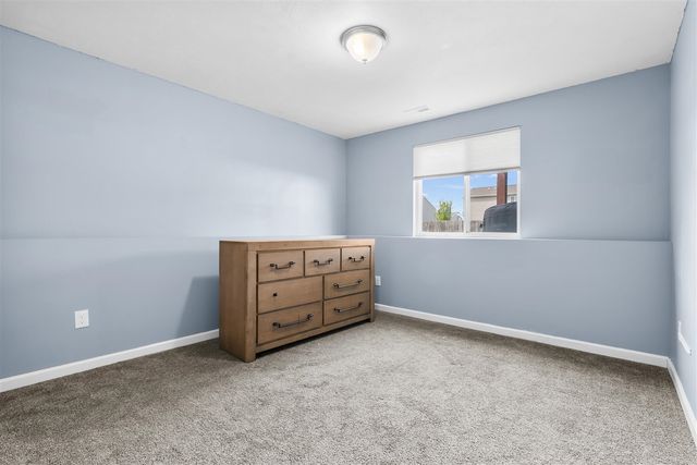 1630 Tea Pond Court, Vicksburg, MI 49097