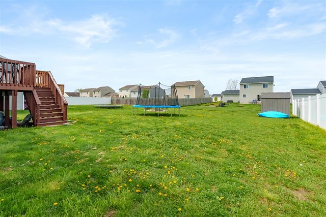 1630 Tea Pond Court, Vicksburg, MI 49097