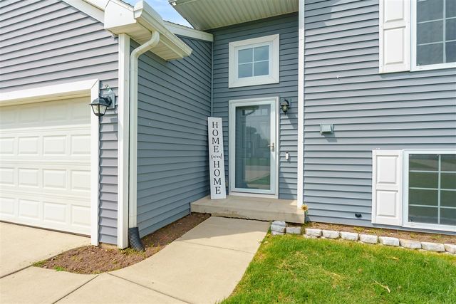 1630 Tea Pond Court, Vicksburg, MI 49097