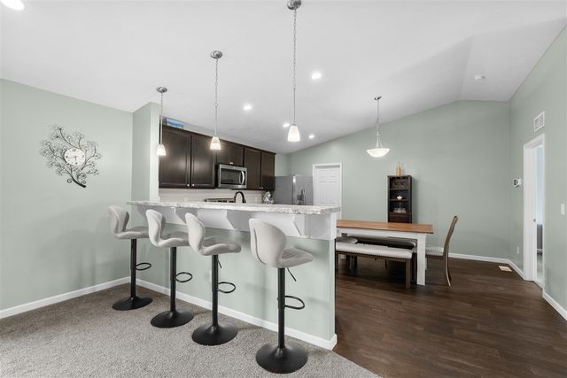 1630 Tea Pond Court, Vicksburg, MI 49097