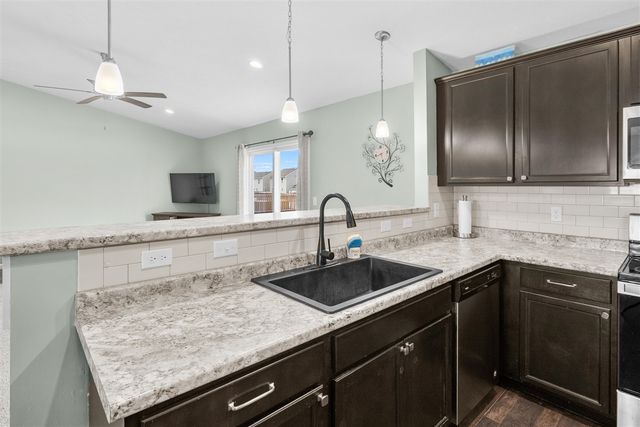 1630 Tea Pond Court, Vicksburg, MI 49097