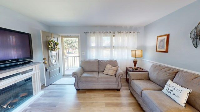 216 Laurel Street, Morristown, TN 37813