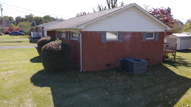 216 Laurel Street, Morristown, TN 37813