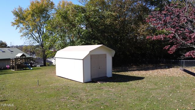 216 Laurel Street, Morristown, TN 37813