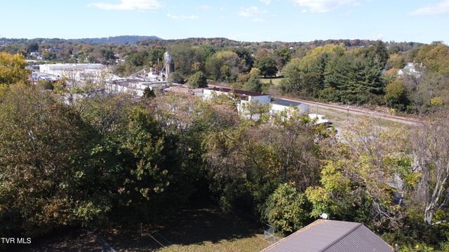 216 Laurel Street, Morristown, TN 37813