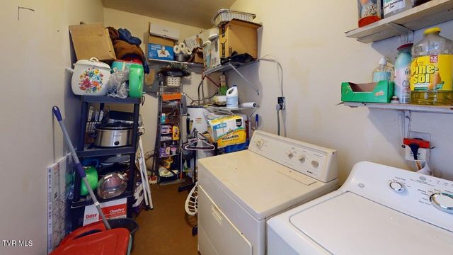 216 Laurel Street, Morristown, TN 37813