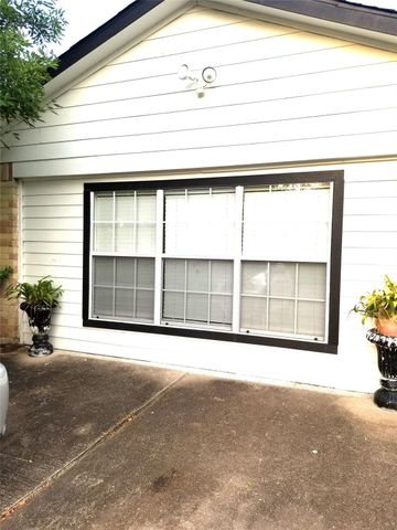 13031 Ambrose Street, Houston, TX 77045