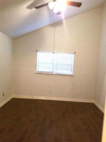 13031 Ambrose Street, Houston, TX 77045