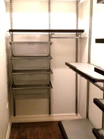 13031 Ambrose Street, Houston, TX 77045