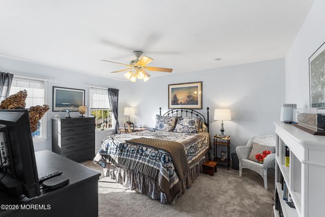 213 Woodberry Drive, Toms River, NJ 08753