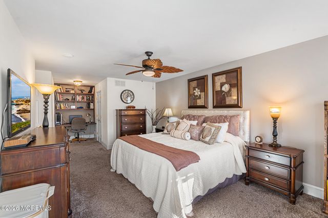 213 Woodberry Drive, Toms River, NJ 08753