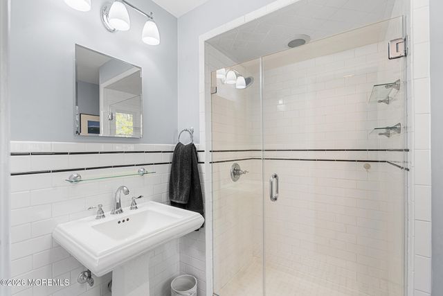 213 Woodberry Drive, Toms River, NJ 08753
